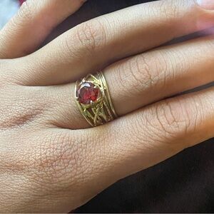 REAL GOLD AND GARNET Size 4 Ring